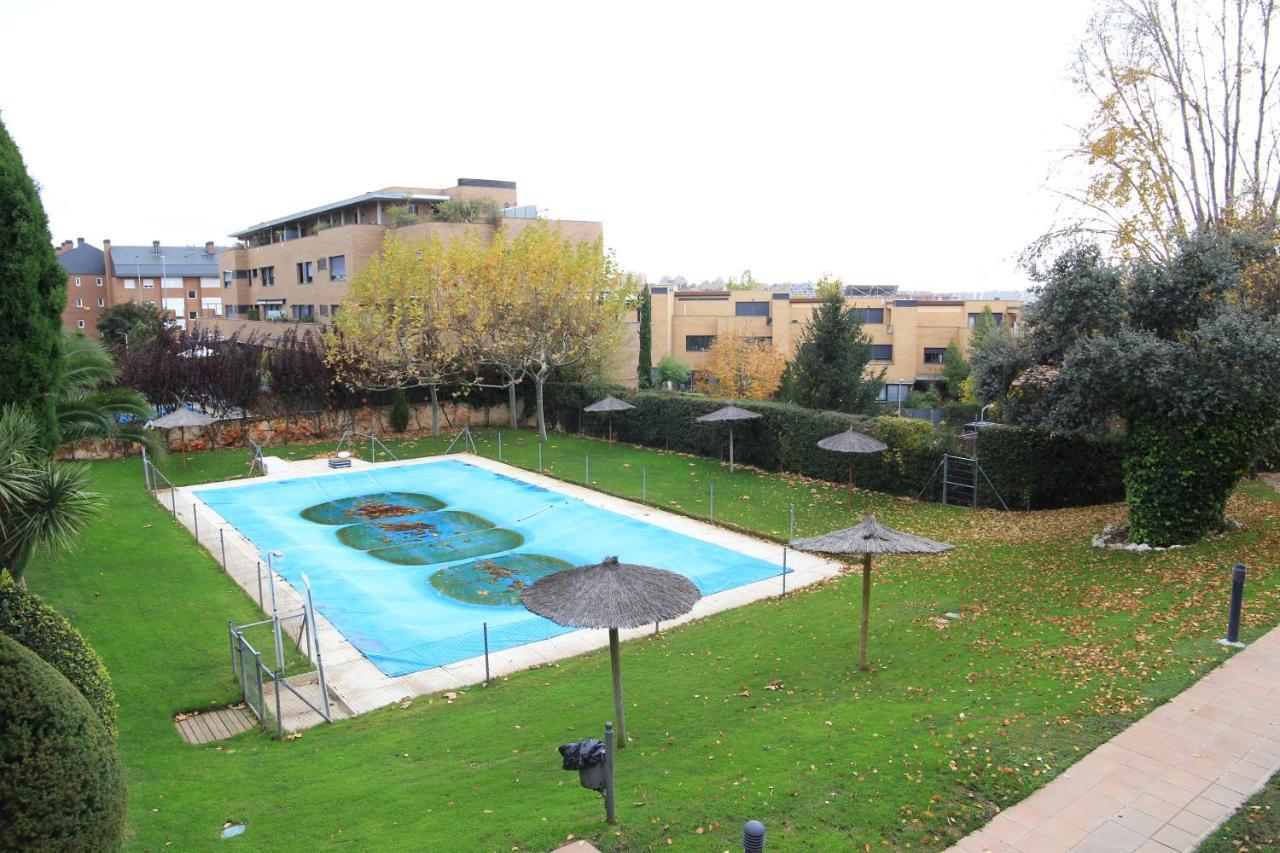 Precioso Apartamento Con Piscina Y Bien Comunicado Apartamento Las Rozas de Madrid Exterior foto